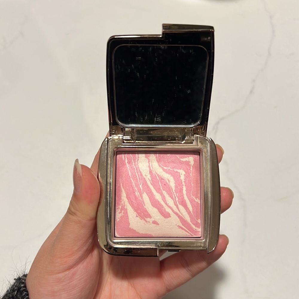 Hourglass Ambient lighting blush collection